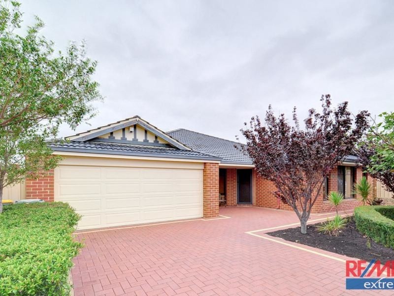 8 Indiana Way, Hocking WA 6065