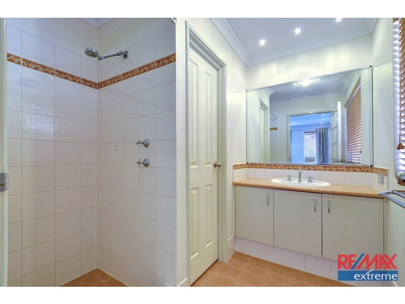 8 Indiana Way, Hocking WA 6065