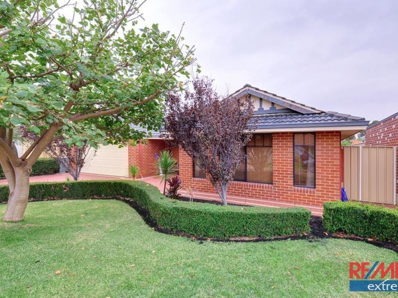 8 Indiana Way, Hocking WA 6065