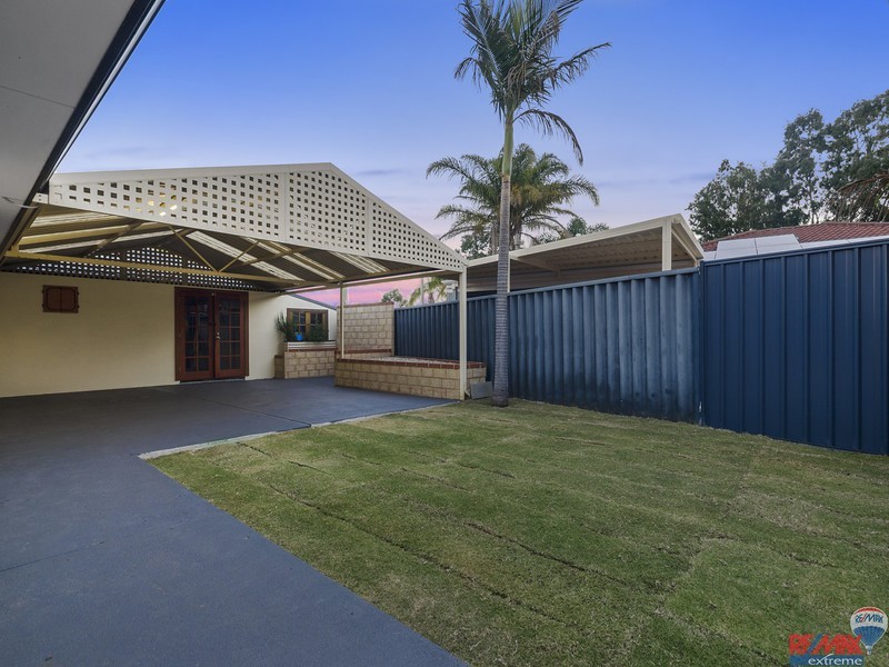 8 Coolamine Close, Carramar WA 6031