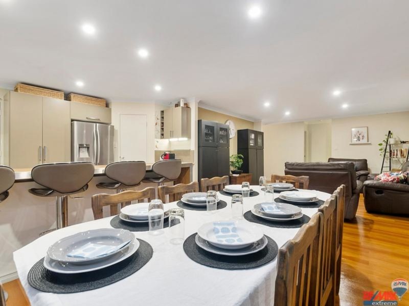 9 Bonvin Gardens, Tapping WA 6065