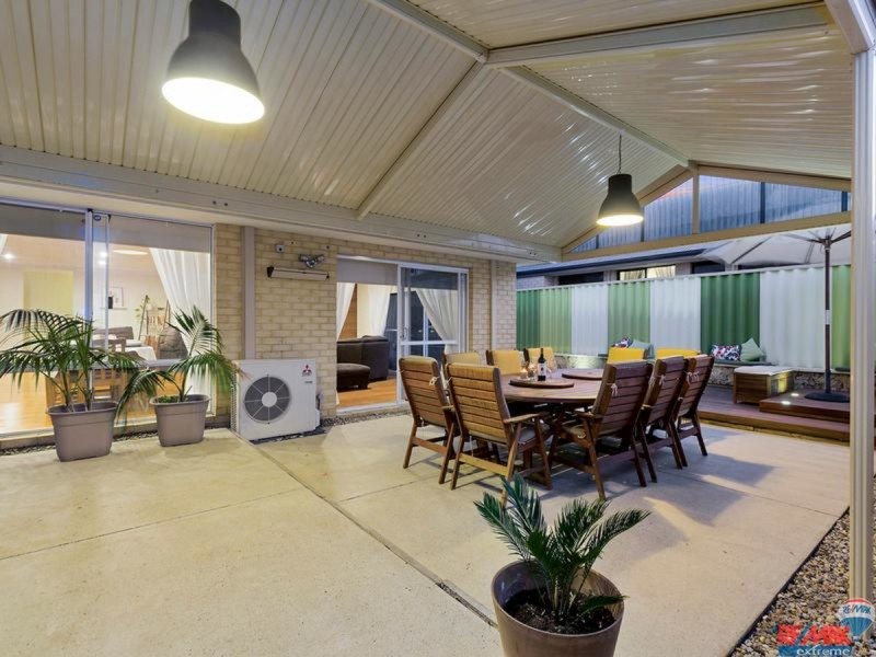 9 Bonvin Gardens, Tapping WA 6065