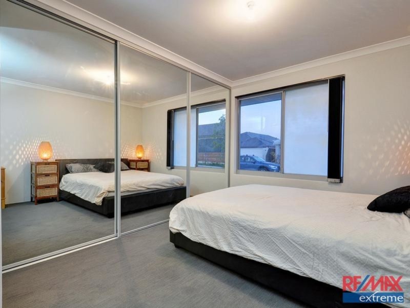 36 Cuddlepie Turn, Banksia Grove WA 6031