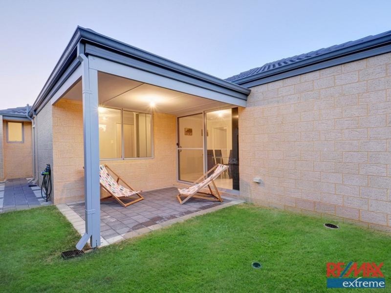 36 Cuddlepie Turn, Banksia Grove WA 6031
