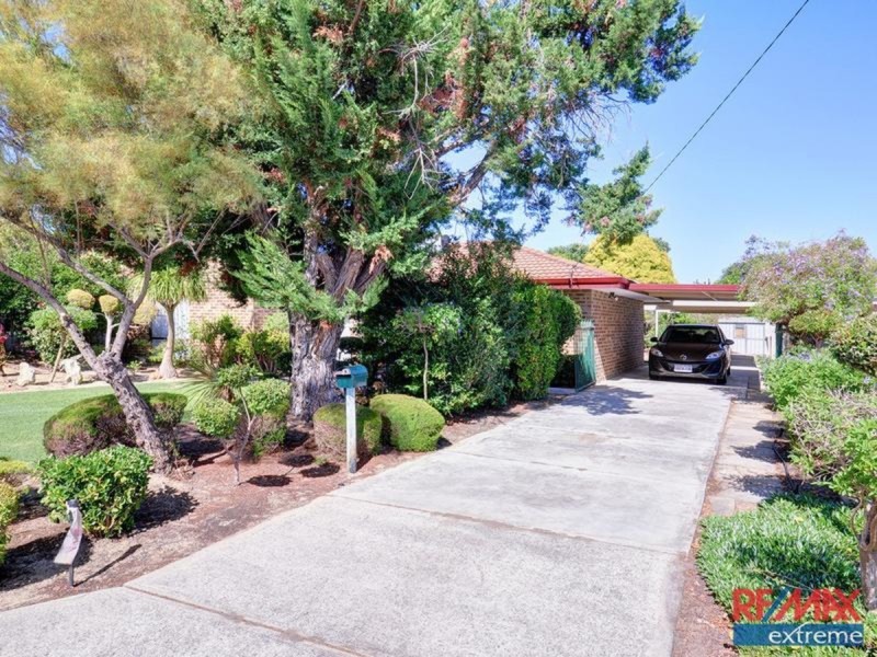 10 Janga Court, Wanneroo WA 6065