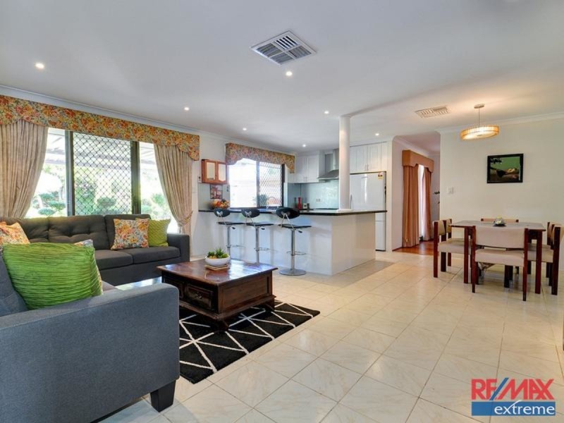 10 Janga Court, Wanneroo WA 6065
