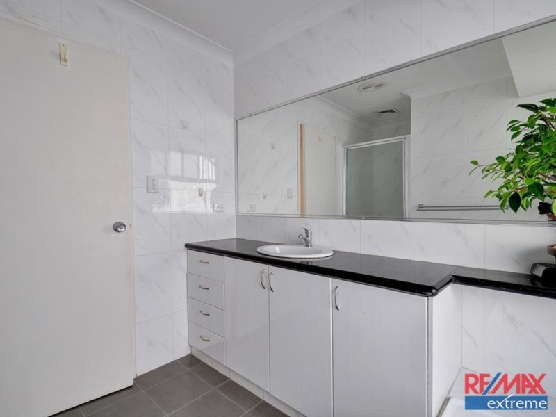10 Janga Court, Wanneroo WA 6065