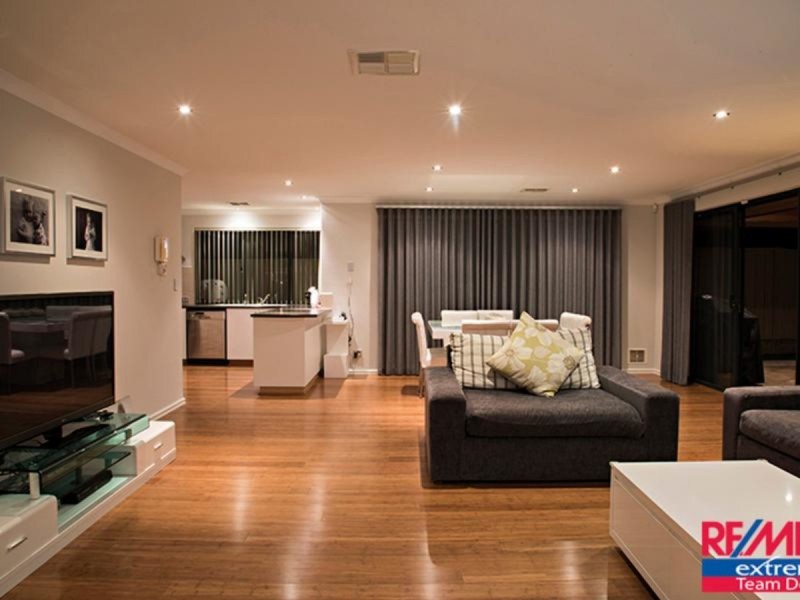 49 Tandara Fairway, Tapping WA 6065