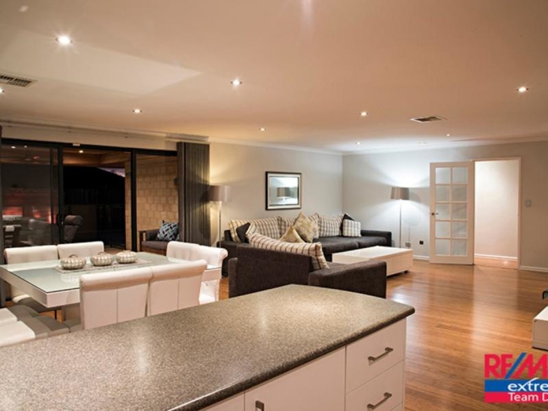 49 Tandara Fairway, Tapping WA 6065