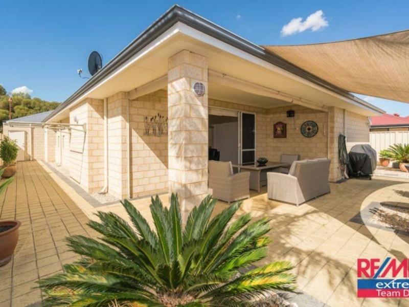 63 Tandara Fairway, Tapping WA 6065