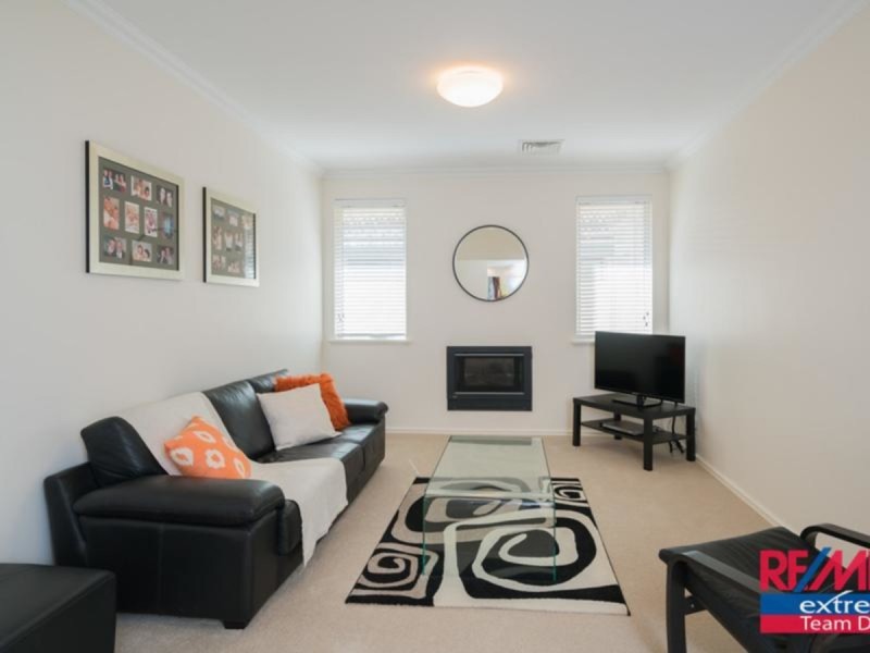 63 Tandara Fairway, Tapping WA 6065