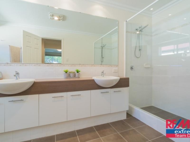 63 Tandara Fairway, Tapping WA 6065