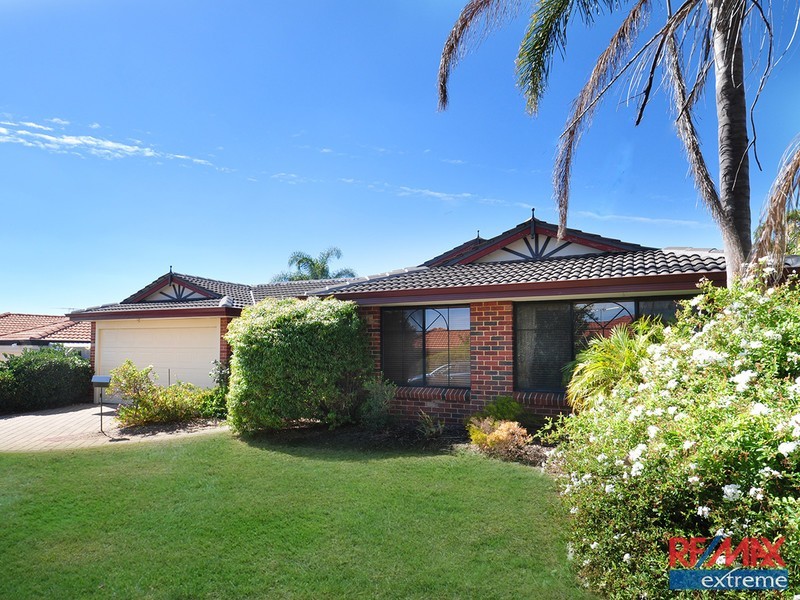 41 Mallina Circuit, Carramar WA 6031