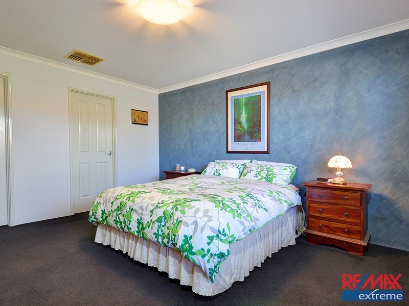 41 Mallina Circuit, Carramar WA 6031