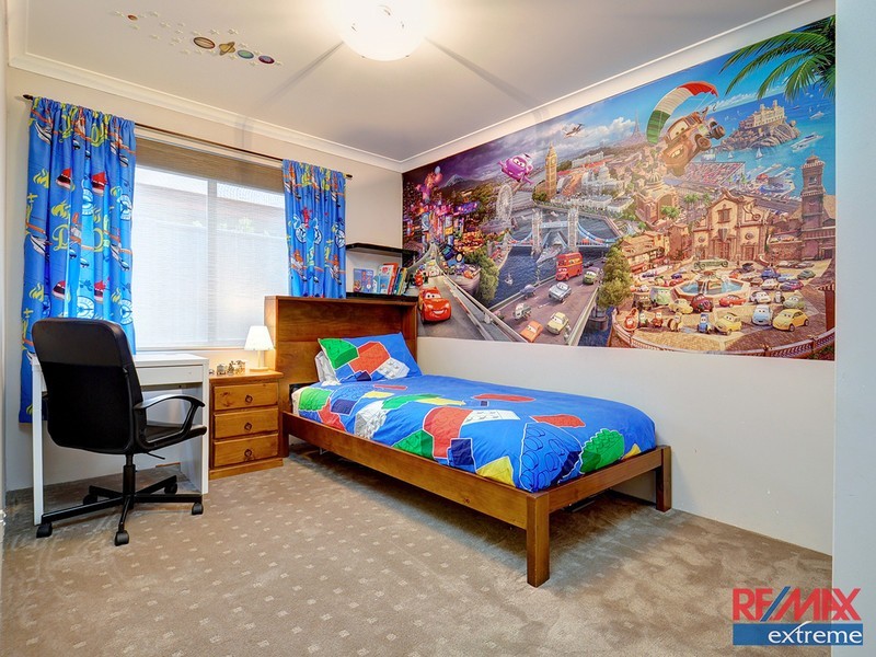 87 Splendens Avenue, Banksia Grove WA 6031