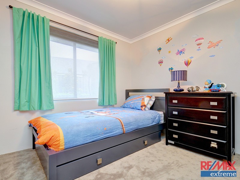 87 Splendens Avenue, Banksia Grove WA 6031