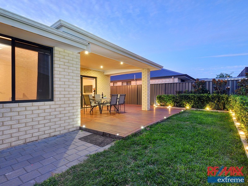 87 Splendens Avenue, Banksia Grove WA 6031