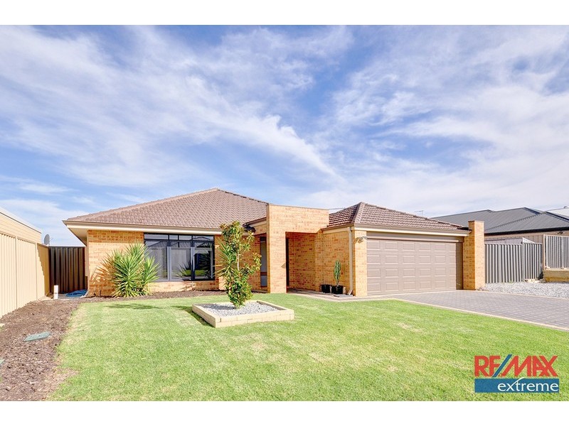 18 Toledo Drive, Hocking WA 6065