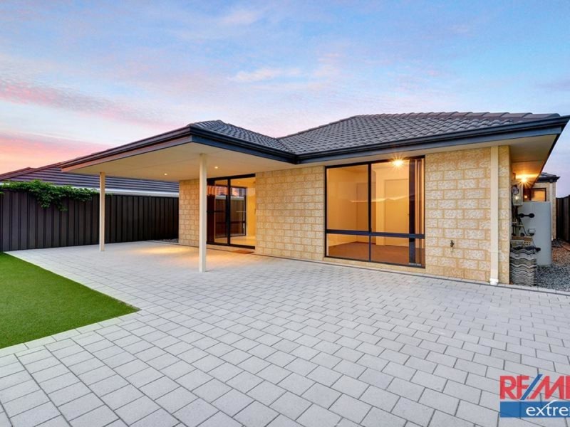 8 Boldwood Road, Banksia Grove WA 6031