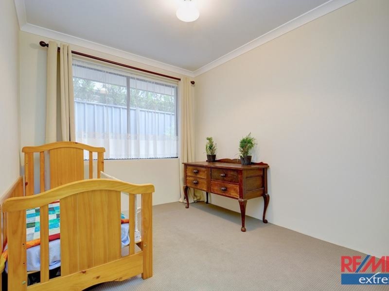 9 Joseph Banks Boulevard, Banksia Grove WA 6031