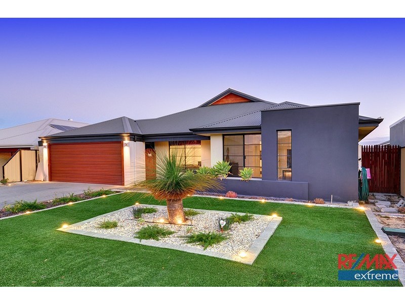 33 Rocklands Loop, Carramar WA 6031