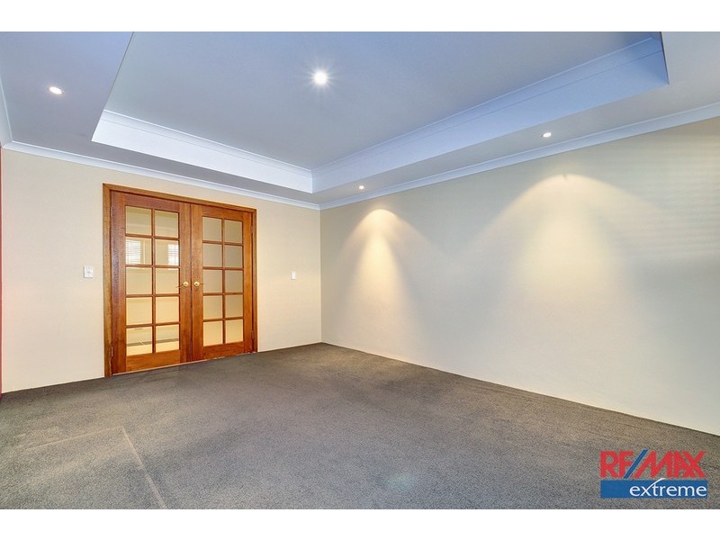 31 Moscow Retreat, Hocking WA 6065