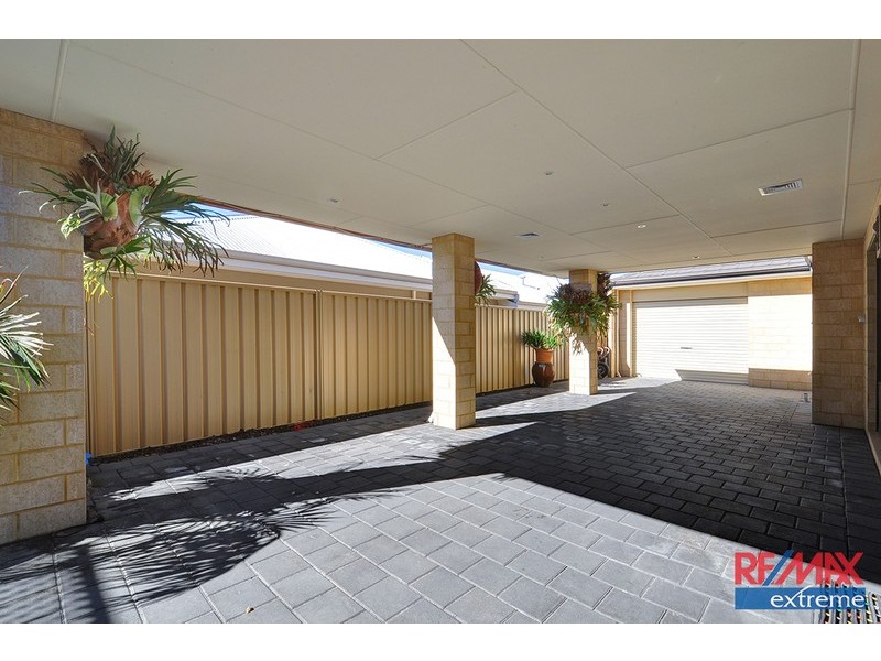 31 Moscow Retreat, Hocking WA 6065