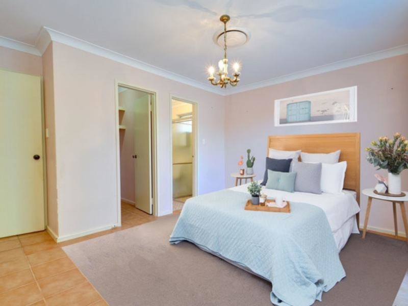 1 Carama Street, Wanneroo WA 6065