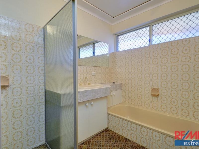 1 Carama Street, Wanneroo WA 6065