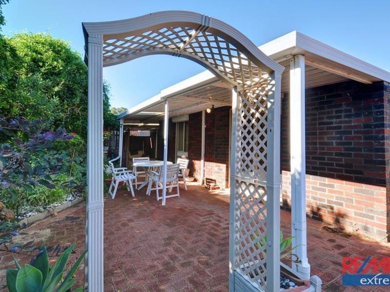 1 Carama Street, Wanneroo WA 6065