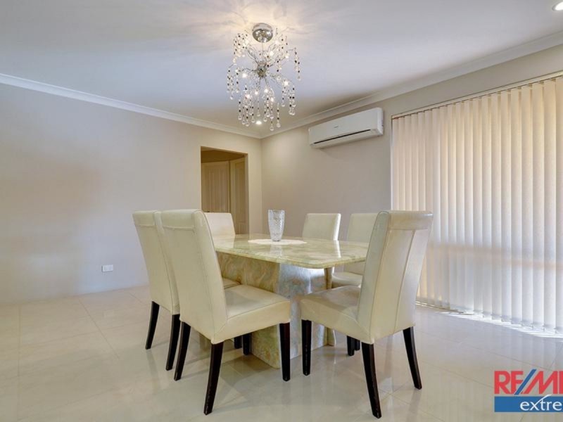 71 Greenfields Circle, Hocking WA 6065