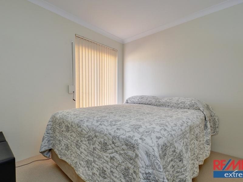 71 Greenfields Circle, Hocking WA 6065