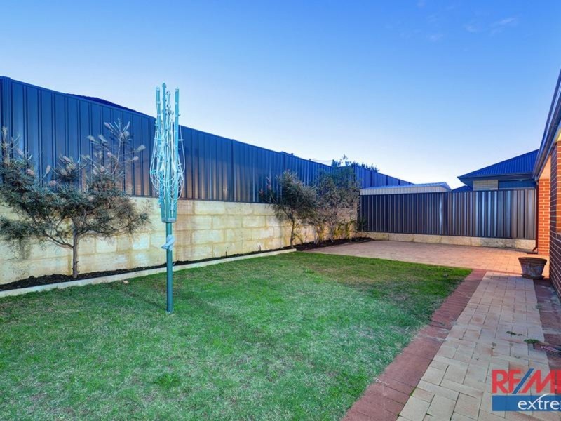 19 Parkinson Road, Banksia Grove WA 6031
