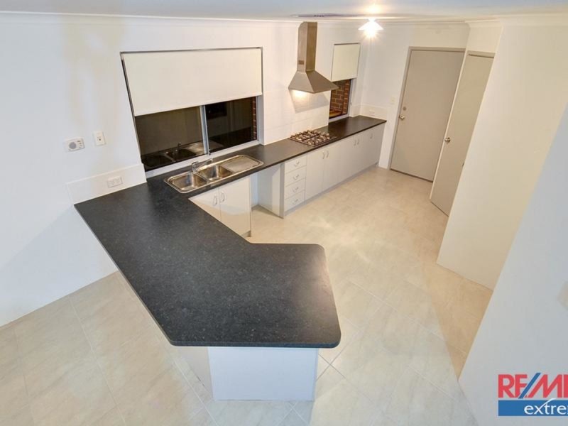 19 Parkinson Road, Banksia Grove WA 6031