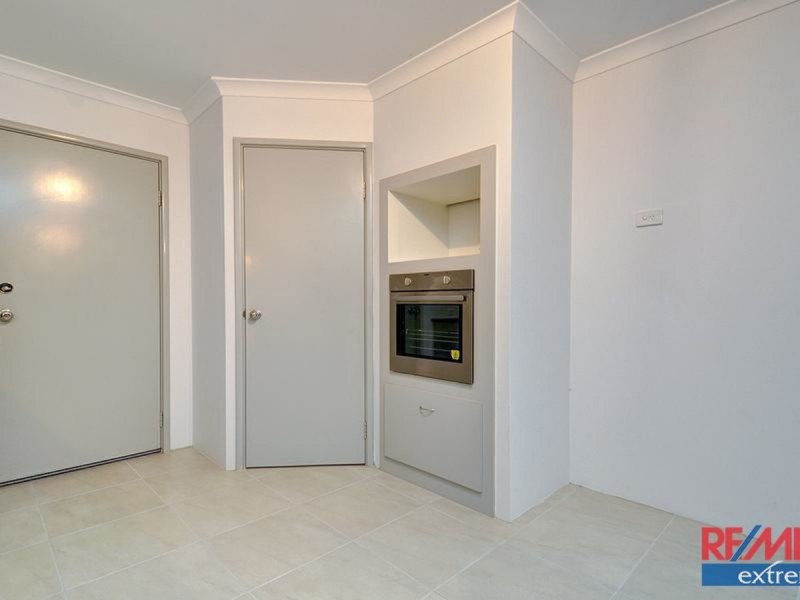 19 Parkinson Road, Banksia Grove WA 6031