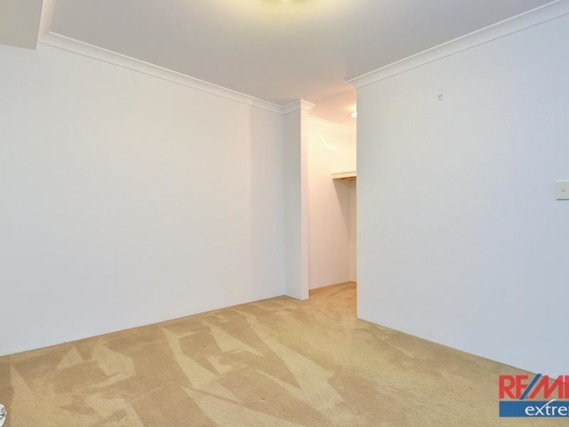 19 Parkinson Road, Banksia Grove WA 6031