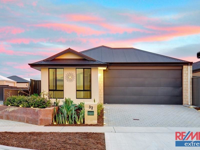32 Mayali Bend, Banksia Grove WA 6031