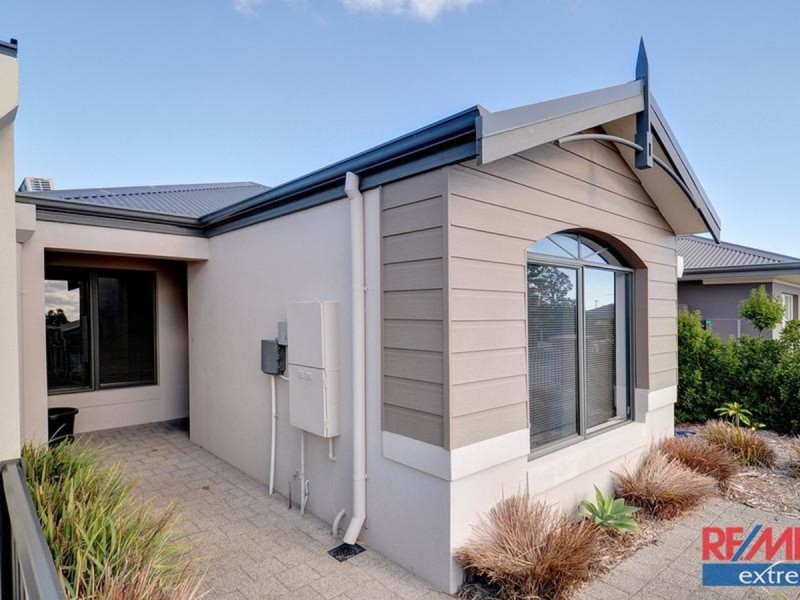 14 Conferta Link, Banksia Grove WA 6031
