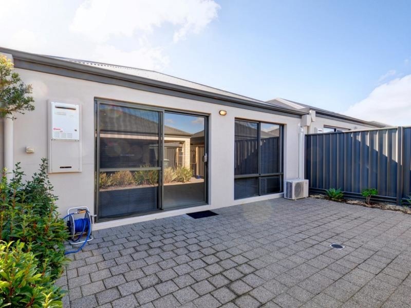 14 Conferta Link, Banksia Grove WA 6031