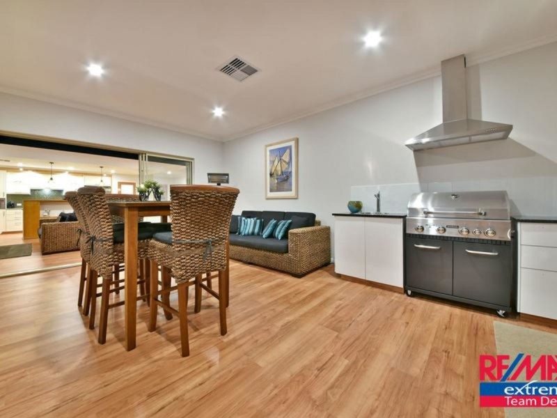 71 Donnelly Ramble, Wanneroo WA 6065