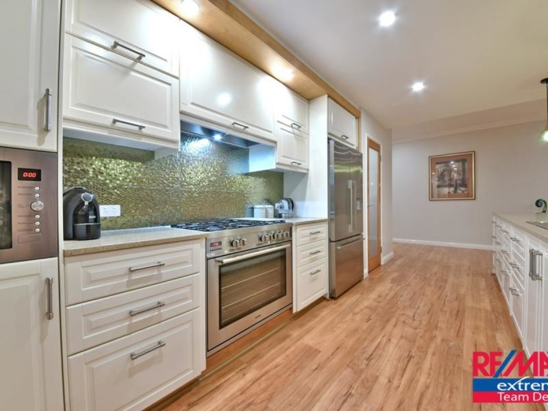 71 Donnelly Ramble, Wanneroo WA 6065