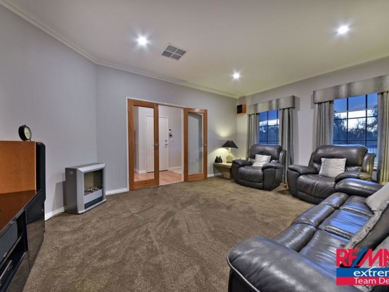 71 Donnelly Ramble, Wanneroo WA 6065