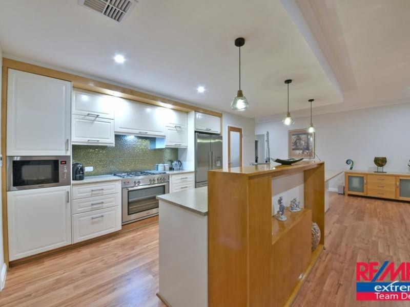 71 Donnelly Ramble, Wanneroo WA 6065