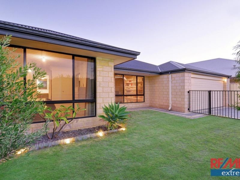 111 Sundowner Meander, Banksia Grove WA 6031