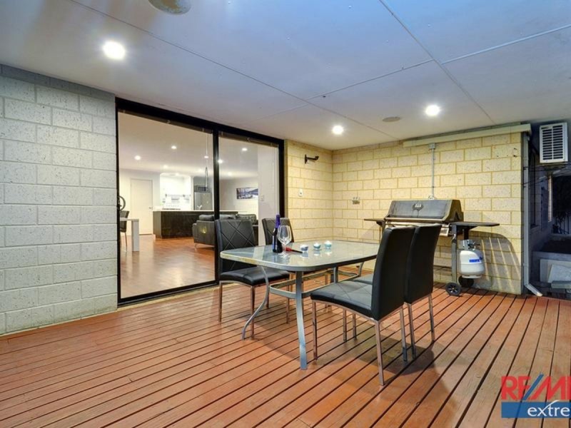 111 Sundowner Meander, Banksia Grove WA 6031