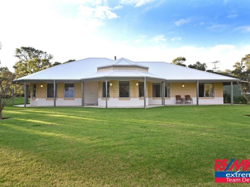 294 Rosewood Drive, Chittering WA 6084