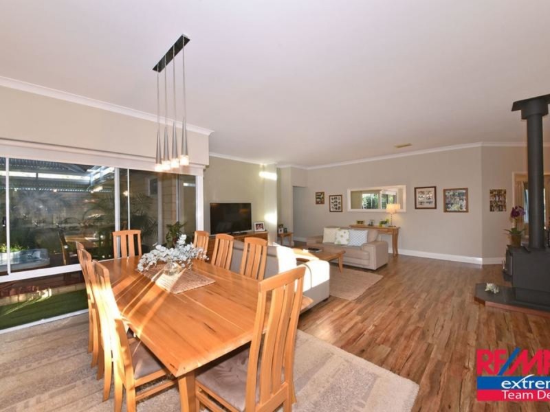 294 Rosewood Drive, Chittering WA 6084