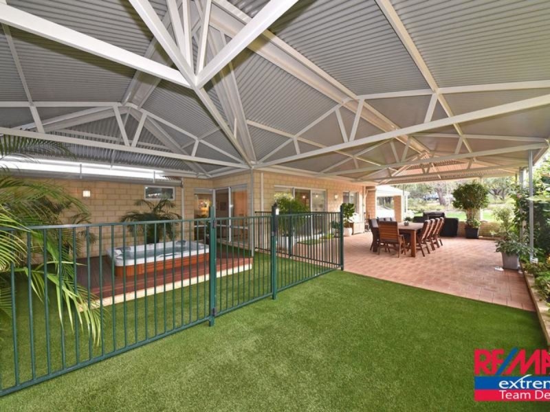 294 Rosewood Drive, Chittering WA 6084