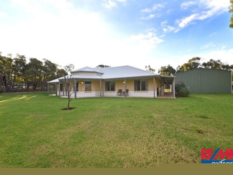 294 Rosewood Drive, Chittering WA 6084