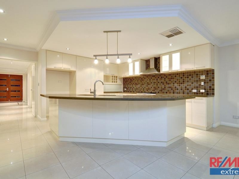 14 Pimlico Place, Joondalup WA 6027